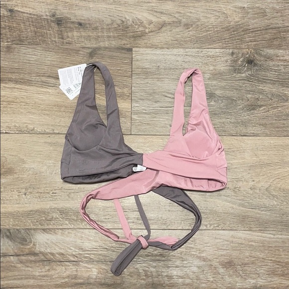 Lululemon All that Glimmers Wrap Top - grey & pink - Picture 8 of 9